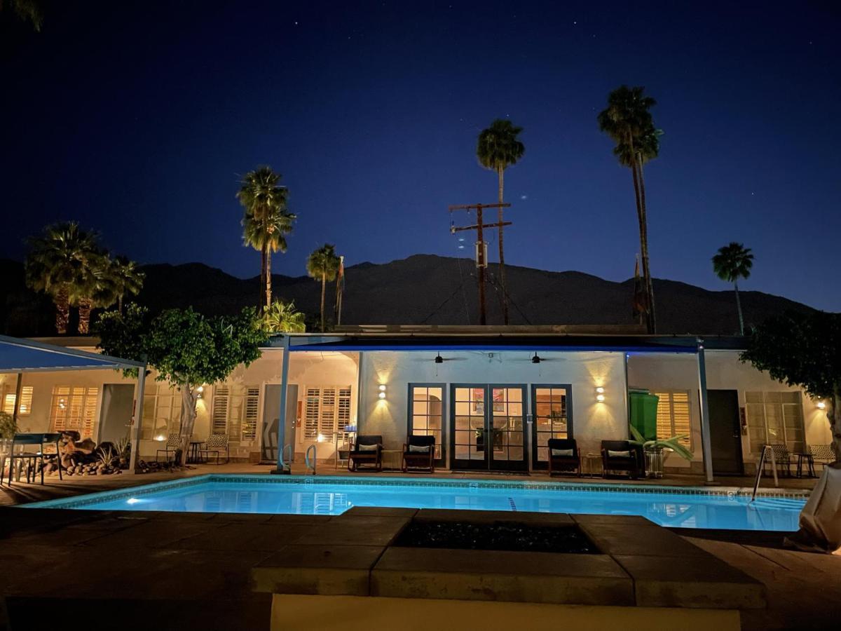 Desert Paradise Gay Mens Clothing Optional Resort Παλμ Σπρινγκς Εξωτερικό φωτογραφία